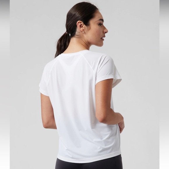 Athleta NWOT Mint Green Medium Short Sleeve Tee Shirt Workout Running Medium - Picture 7 of 16